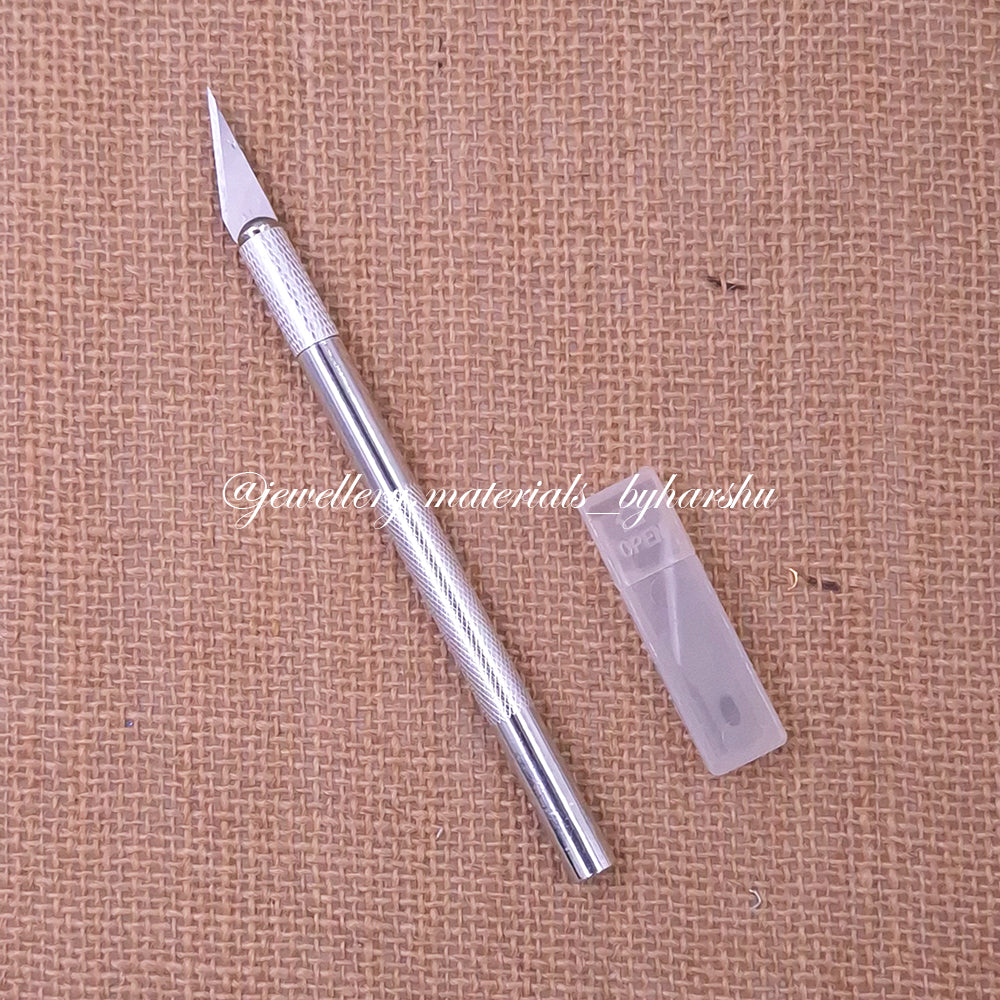 Detail Pen Knife With 5 Interchangeable Blades