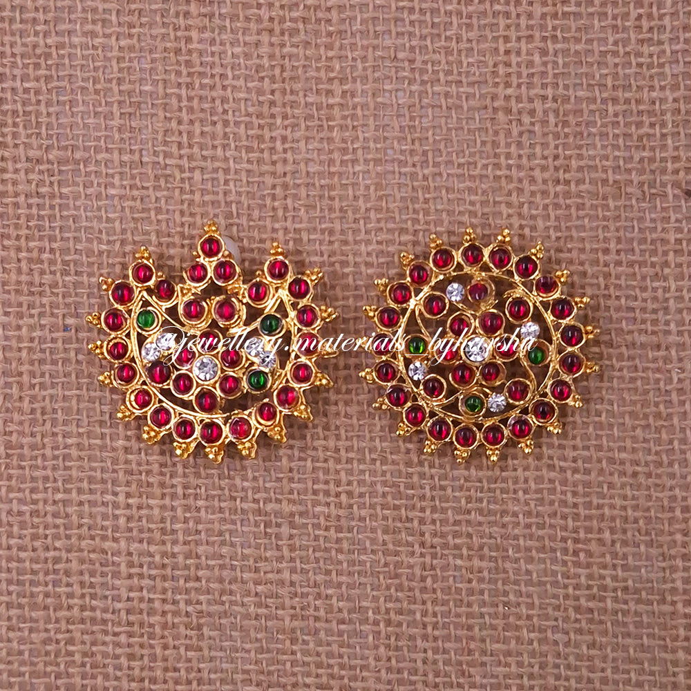 44 x 42MM Kemp Moon and 42MM Sun Pendant (Red, Green and White)